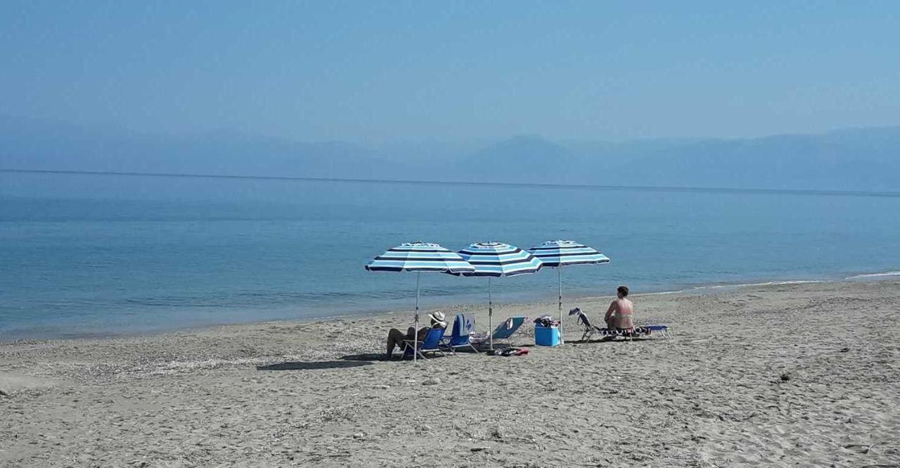 Elli Beach Apartments And Studios Almiros strand Buitenkant foto