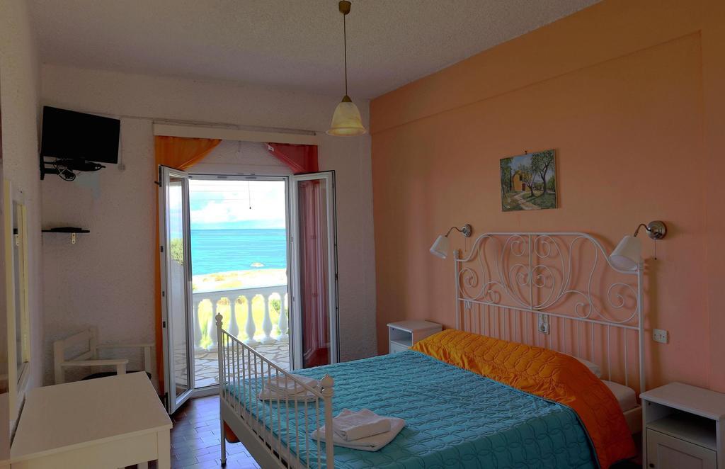 Elli Beach Apartments And Studios Almiros strand Kamer foto